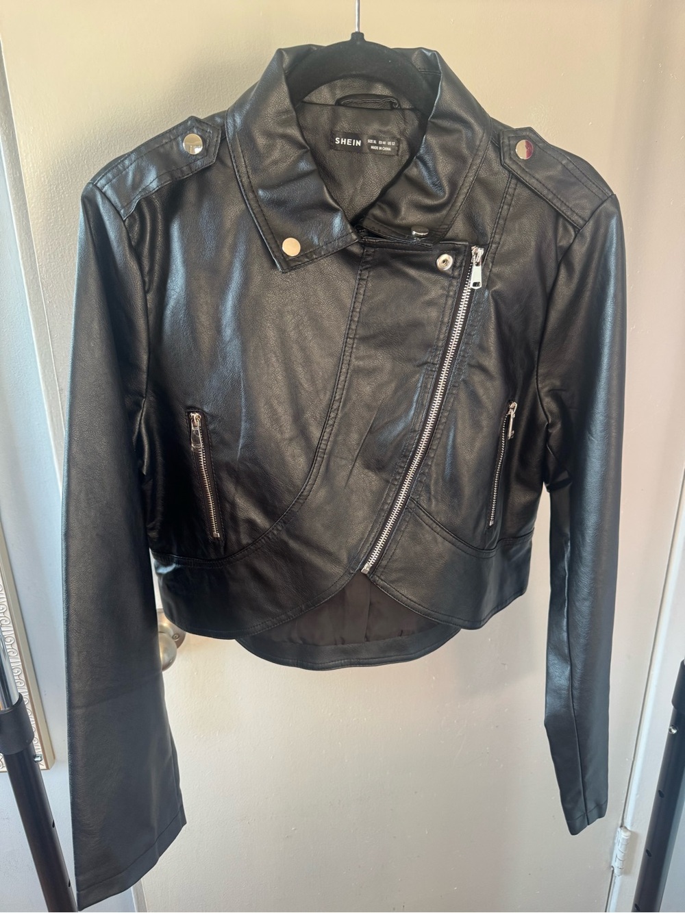 SHEIN Black Faux Leather Asymmetrical Moto Jacket